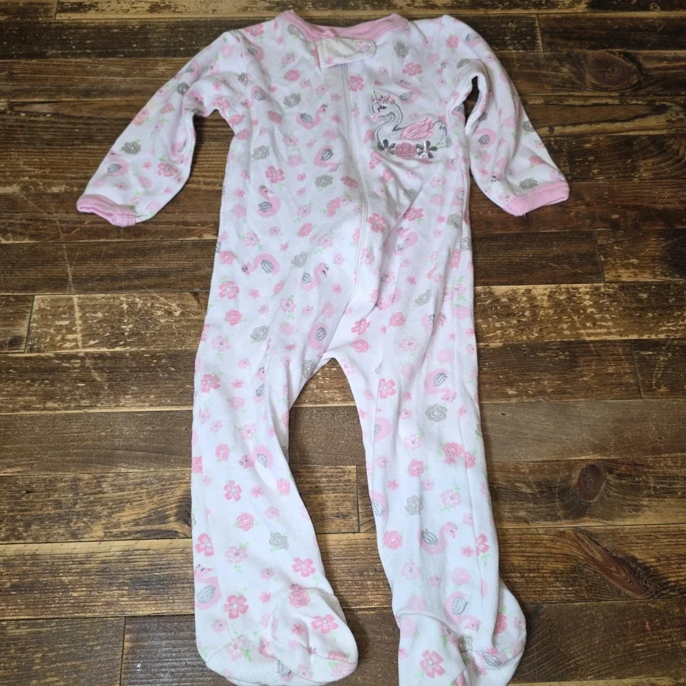 7 Baby Girl 3-6 months Footed Zip Up One Piece Sleeper Pajama Lot  Bundle Infant